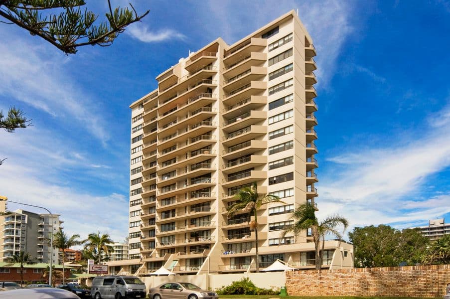 190 Marine Parade 'Columbia', RAINBOW BAY QLD 4225, Rainbow Bay - Thumbnail 3
