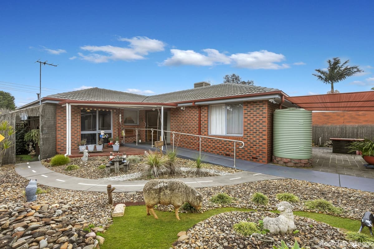 83 Lamont Crescent, Cranbourne VIC 3977, Cranbourne - Thumbnail 8