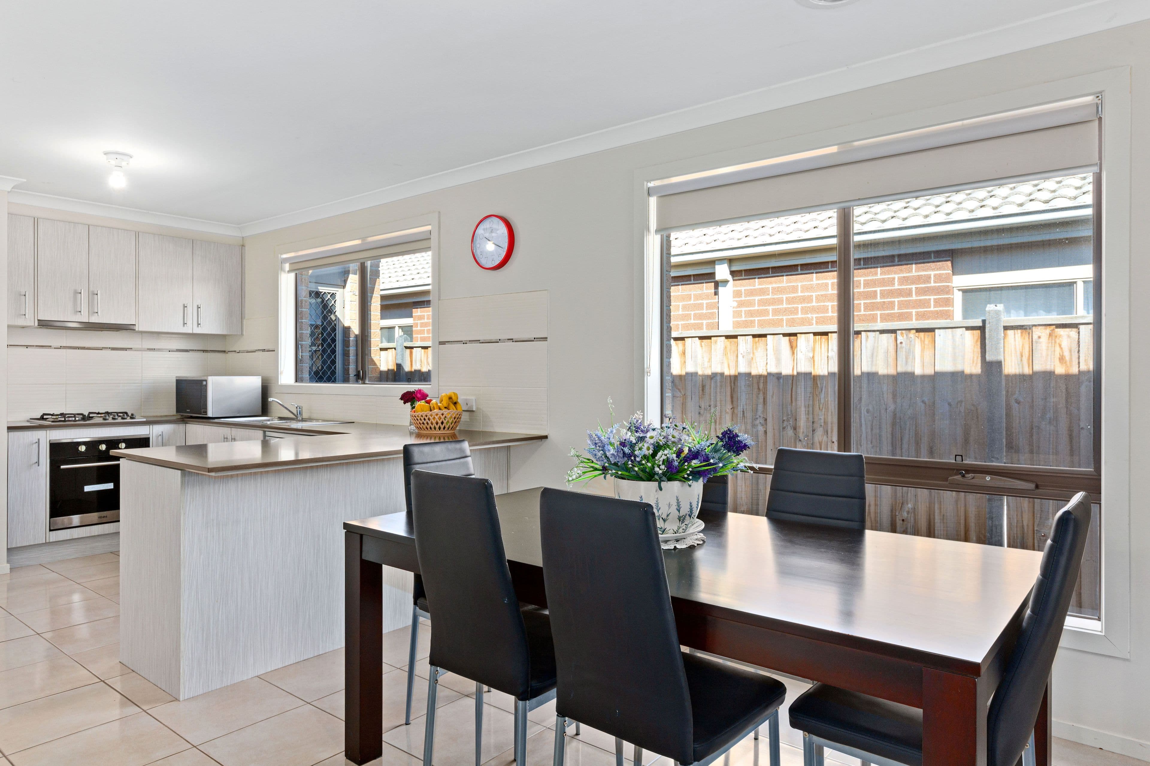 8 Mayflower Drive, Cranbourne West VIC 3977, Cranbourne West - Thumbnail 4