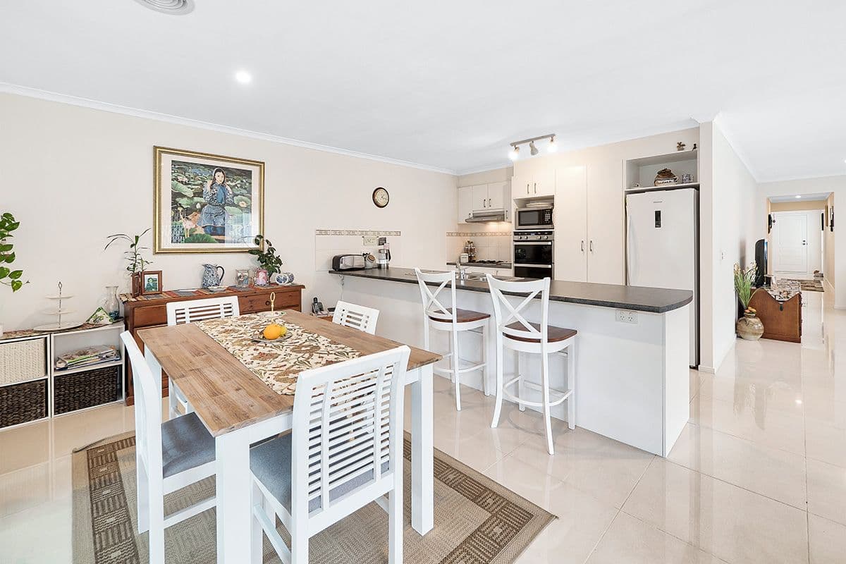 5 Barwon Drive, Pakenham VIC 3810, Pakenham - Thumbnail 8