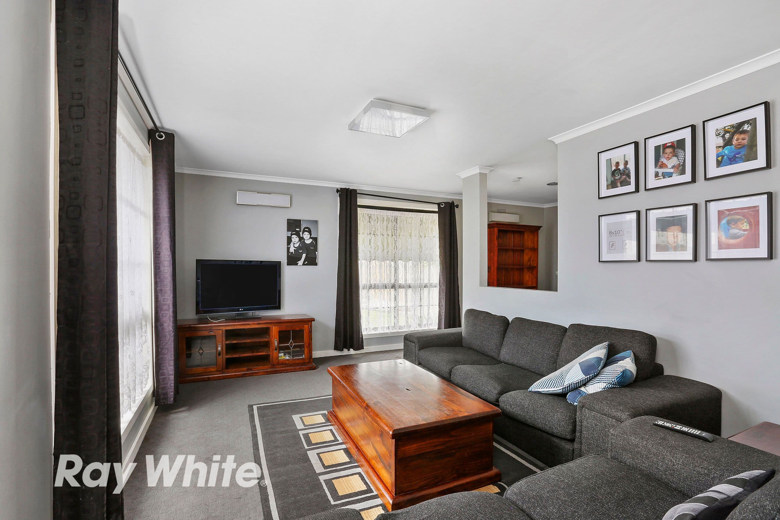 4 Ramsbury Street, Craigieburn, Craigieburn - Thumbnail 2