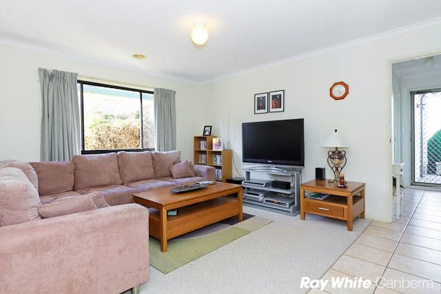 18 Gunyan Place, NGUNNAWAL ACT 2913, Ngunnawal - Thumbnail 2
