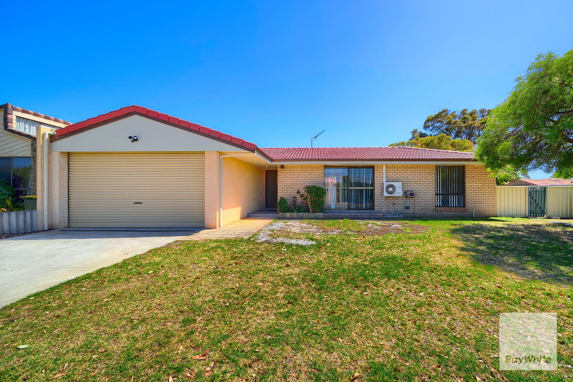 103 Le Grande Avenue, Orana WA 6330, Orana - Thumbnail 2