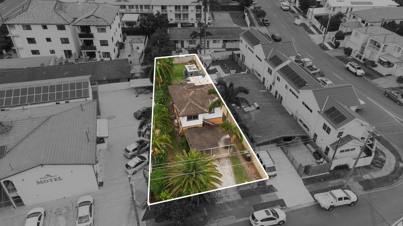 4 Miami Shore Parade, Miami QLD 4220, Miami - Thumbnail 2