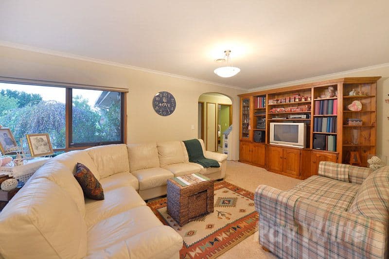 14 Hancock Drive, FERNTREE GULLY VIC 3156, Ferntree Gully - Thumbnail 5