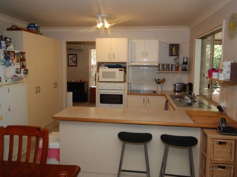6 Pinedale Street, OXENFORD QLD 4210, Oxenford - Thumbnail 2