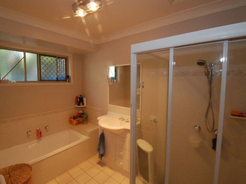 6 Pinedale Street, OXENFORD QLD 4210, Oxenford - Thumbnail 4