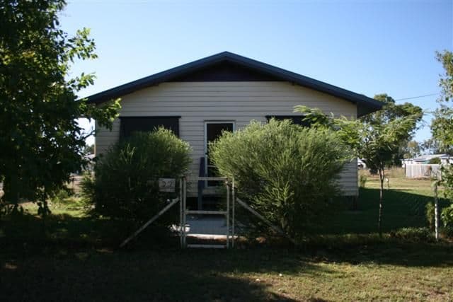 22 Perry Street, Yuleba QLD 4427, Yuleba - Image 1