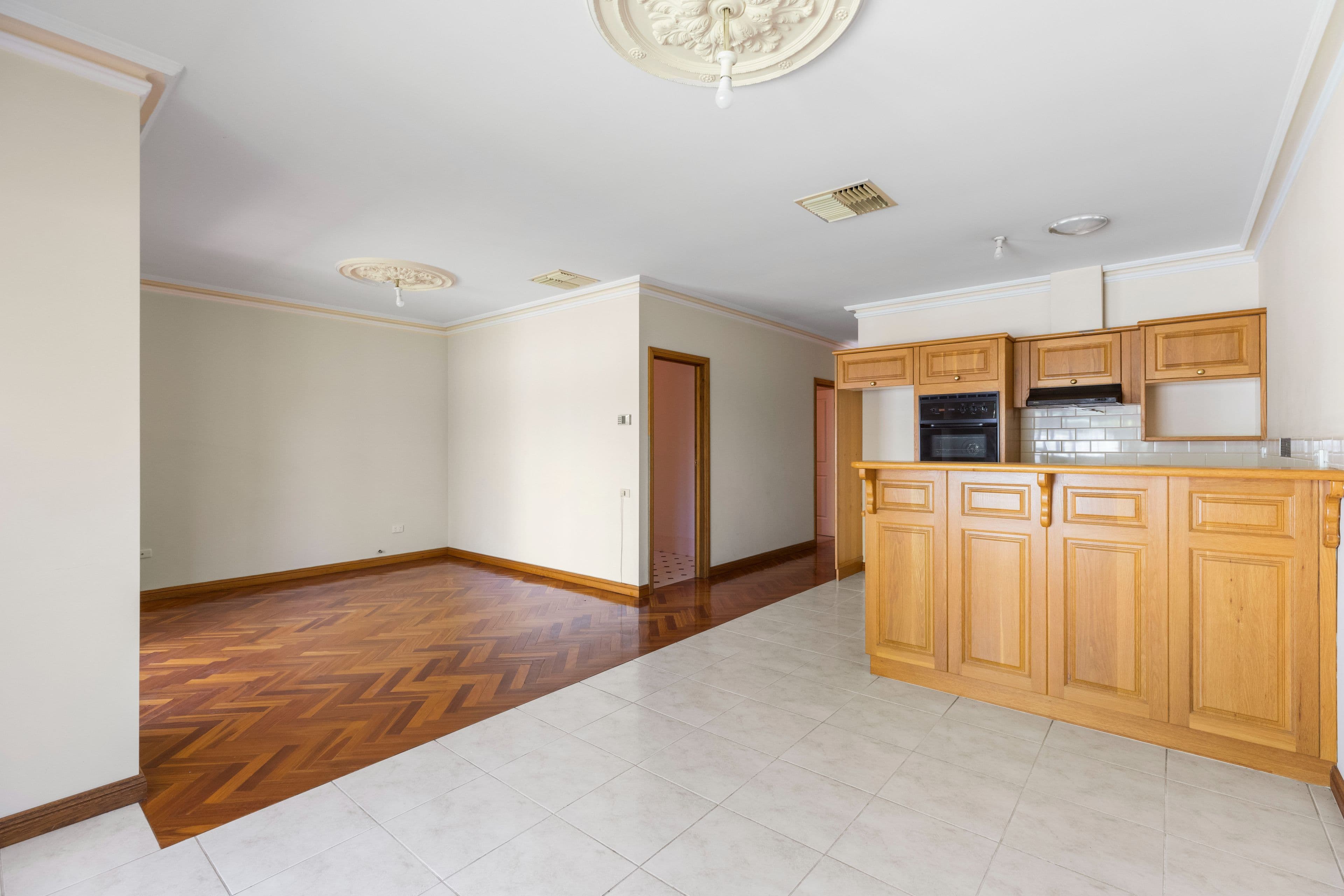 8 Porter Avenue, Renown Park SA 5008, Renown Park - Thumbnail 4