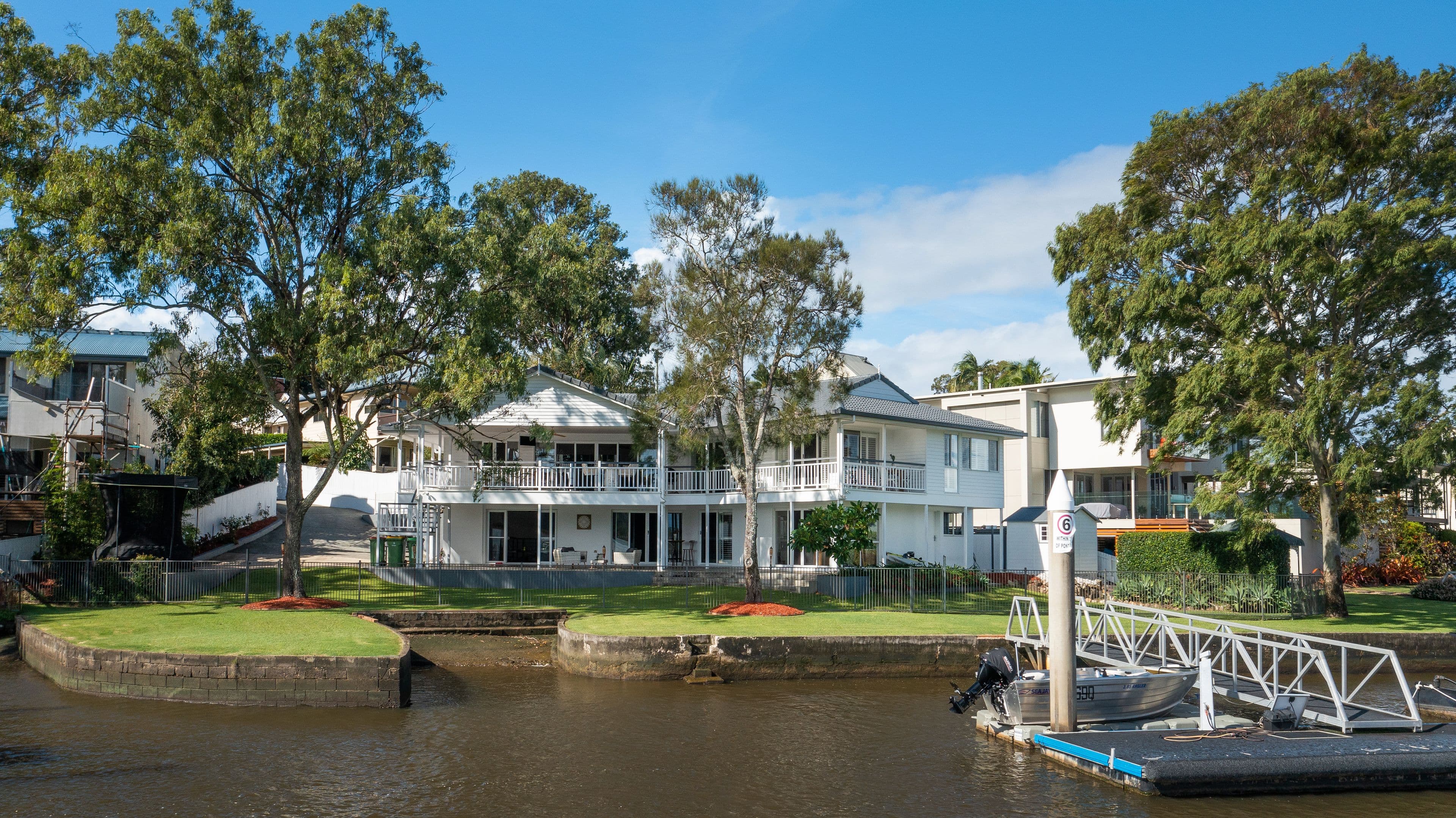 15 Lachlan Drive, Coomera QLD 4209, Coomera - Thumbnail 2
