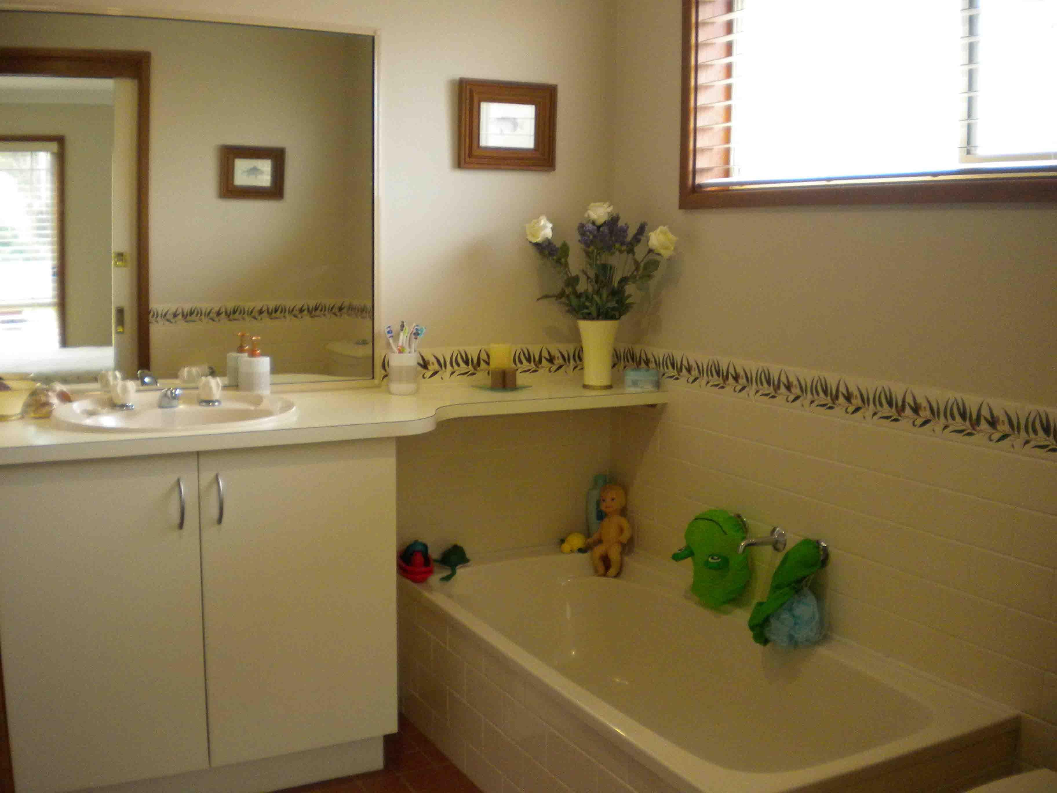 3 Jarrett Close, NORTH NOWRA NSW 2541, North Nowra - Thumbnail 5