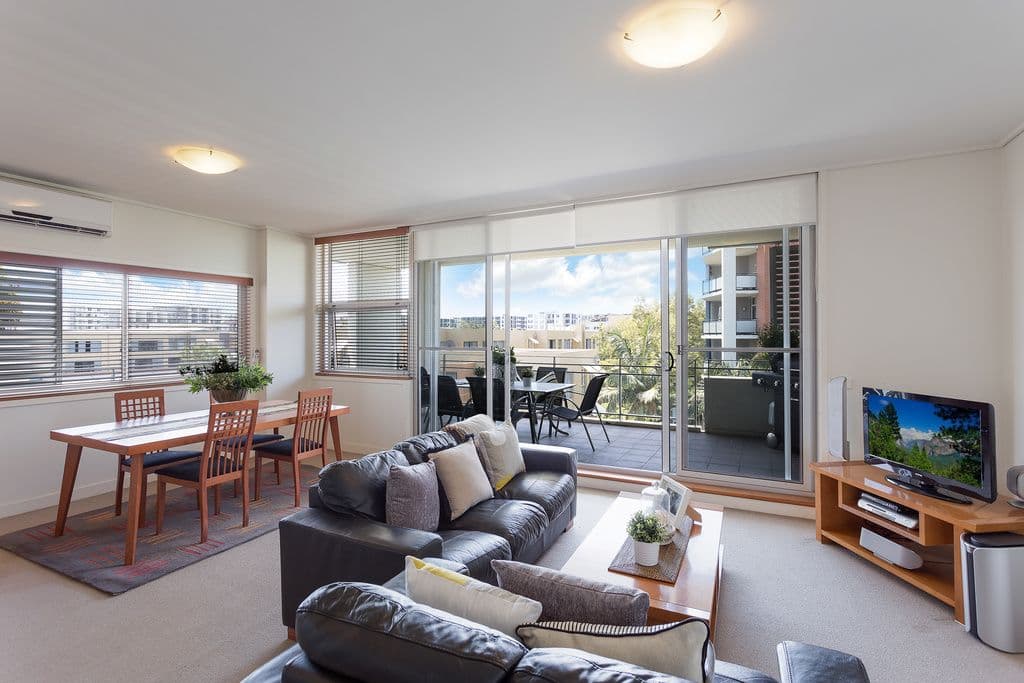 3 Amalfi Drive, Wentworth Point NSW 2127, Sydney Olympic Park - Thumbnail 3