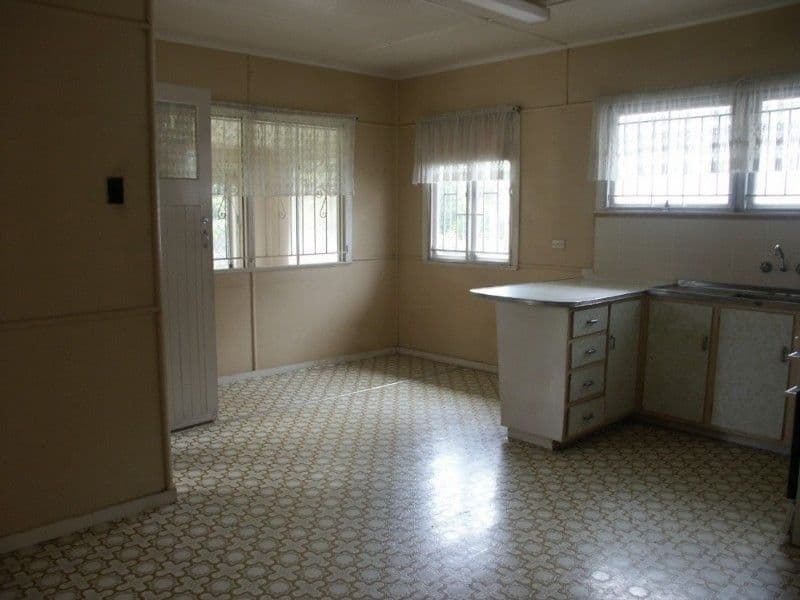 15 Karbala Street, STAFFORD QLD 4053, Stafford - Thumbnail 2