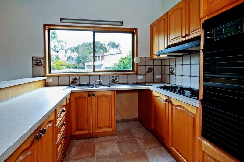 35  Vanessa Avenue, HIGHTON VIC 3216, Highton - Thumbnail 4