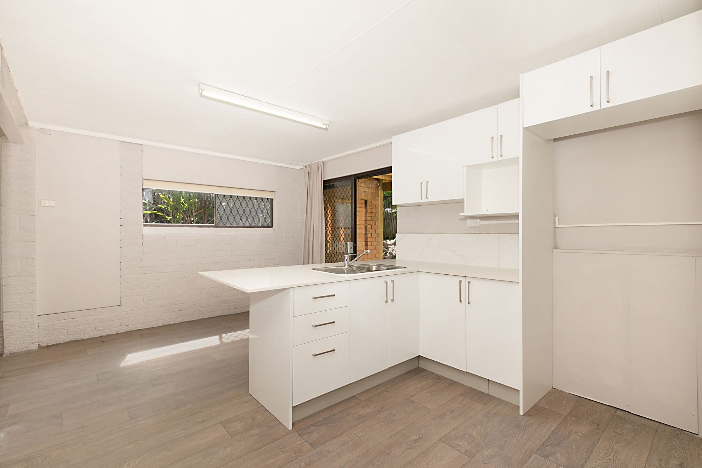 64 Barbaralla Drive, Springwood QLD 4127, Springwood - Thumbnail 8
