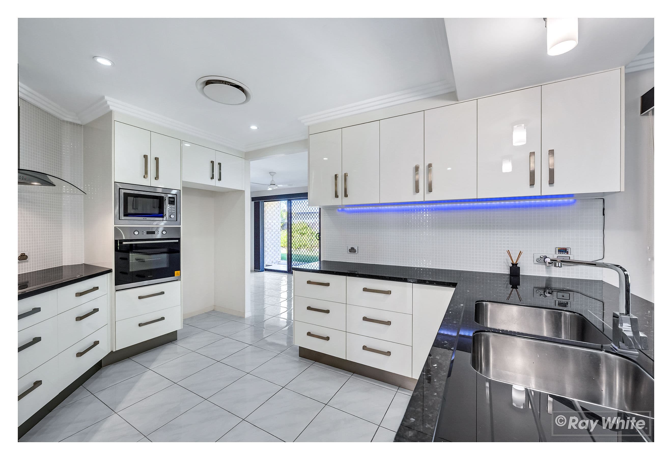 40 Jamie Crescent, Gracemere QLD 4702, Gracemere - Thumbnail 4