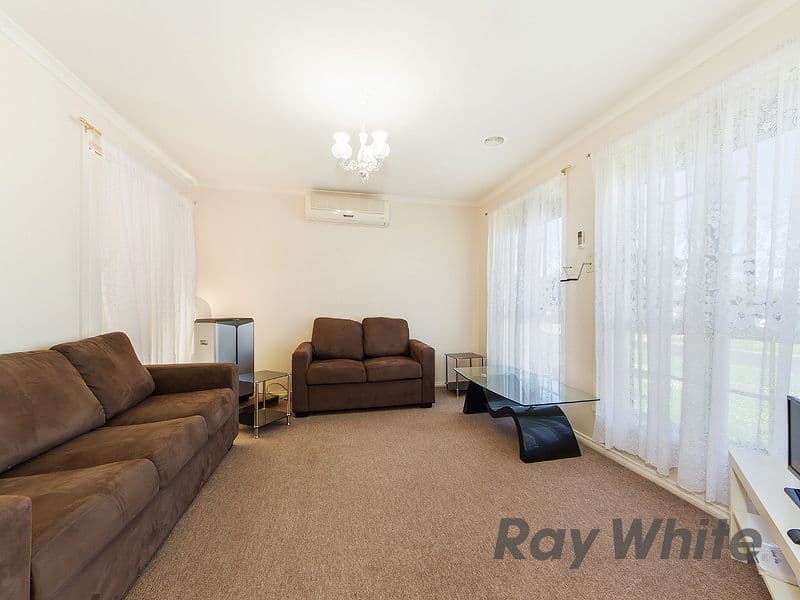 102 Fox Street, St Albans VIC 3021, St Albans - Thumbnail 2