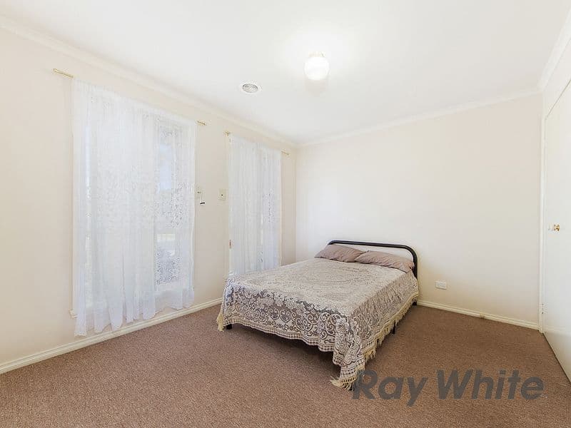 102 Fox Street, St Albans VIC 3021, St Albans - Thumbnail 4