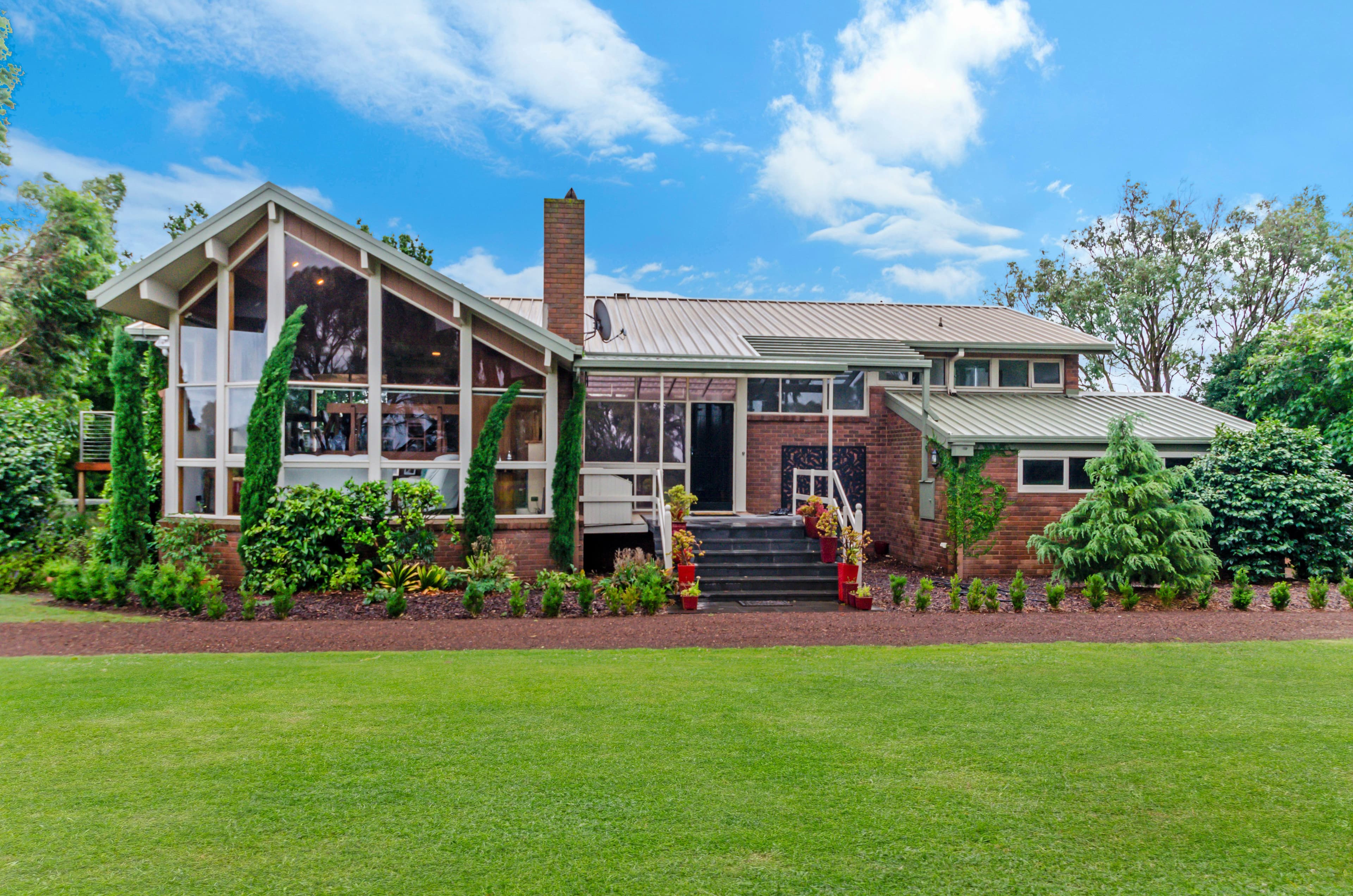 47 Scenic Drive, Koroit VIC 3282, Koroit - Thumbnail 2