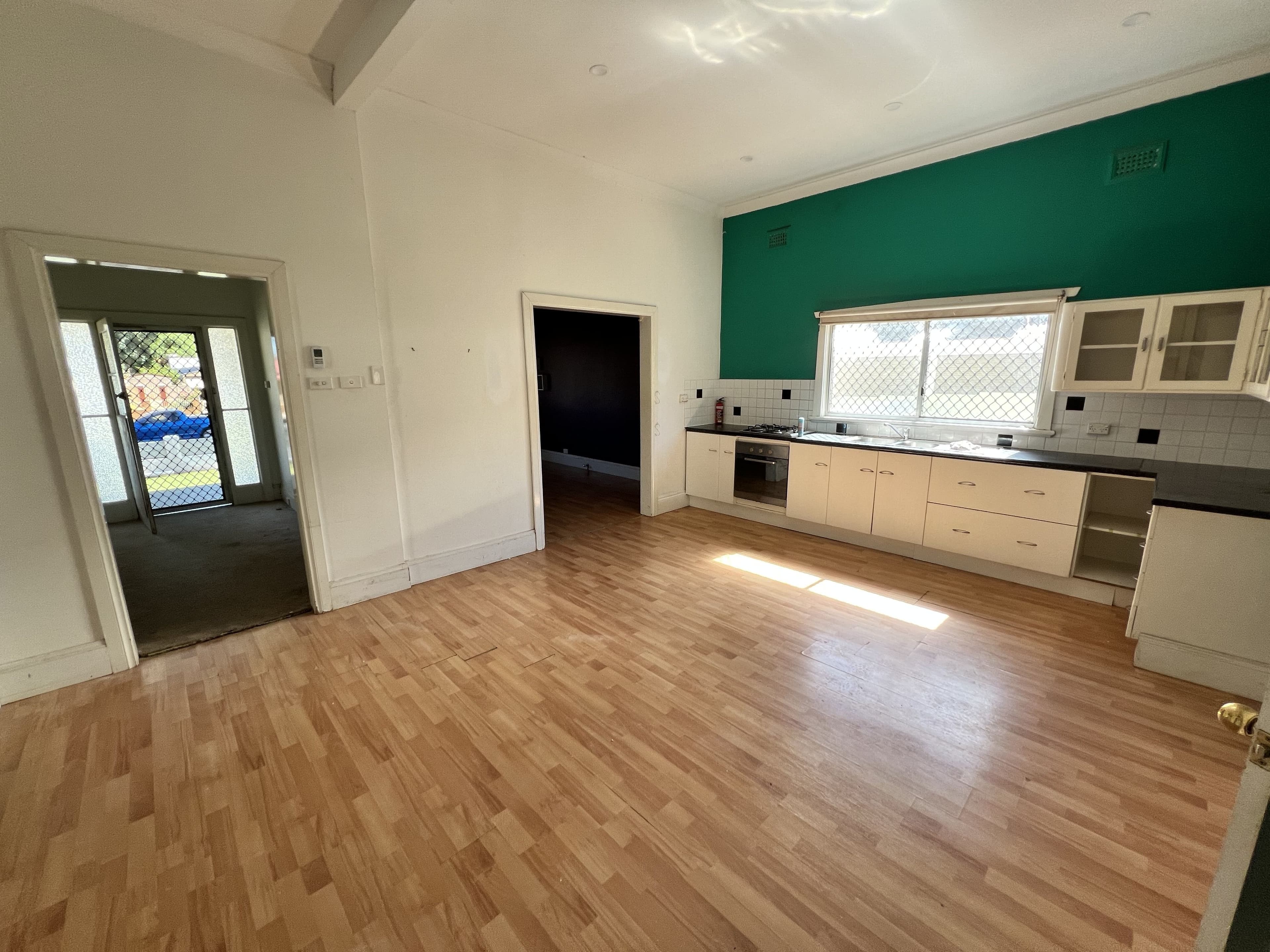 125 Williams Street, Broken Hill NSW 2880, Broken Hill - Thumbnail 4