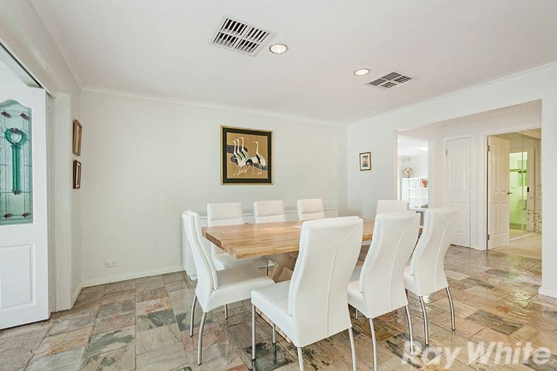 9 Eaglet Court, Mill Park VIC 3082, Mill Park - Thumbnail 4