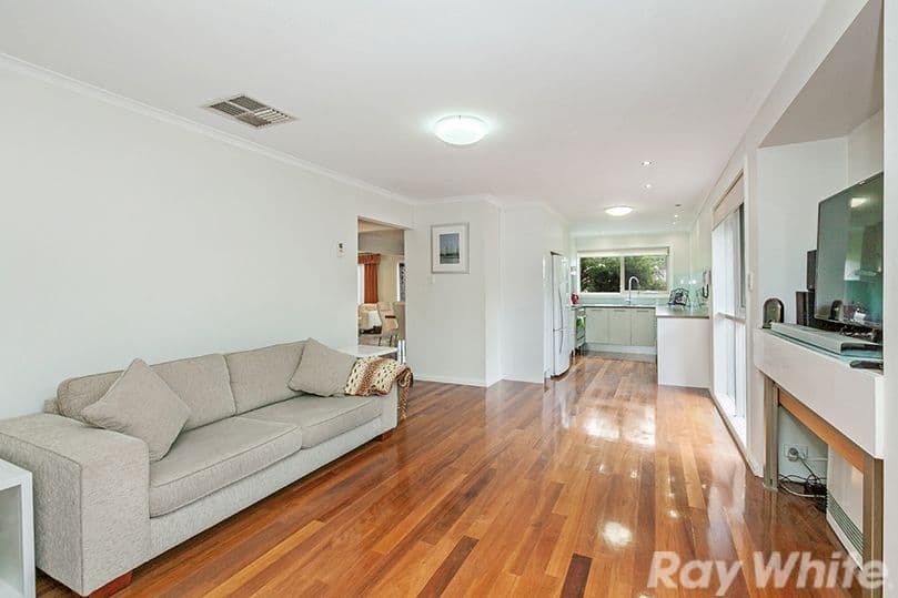 9 Eaglet Court, Mill Park VIC 3082, Mill Park - Thumbnail 6