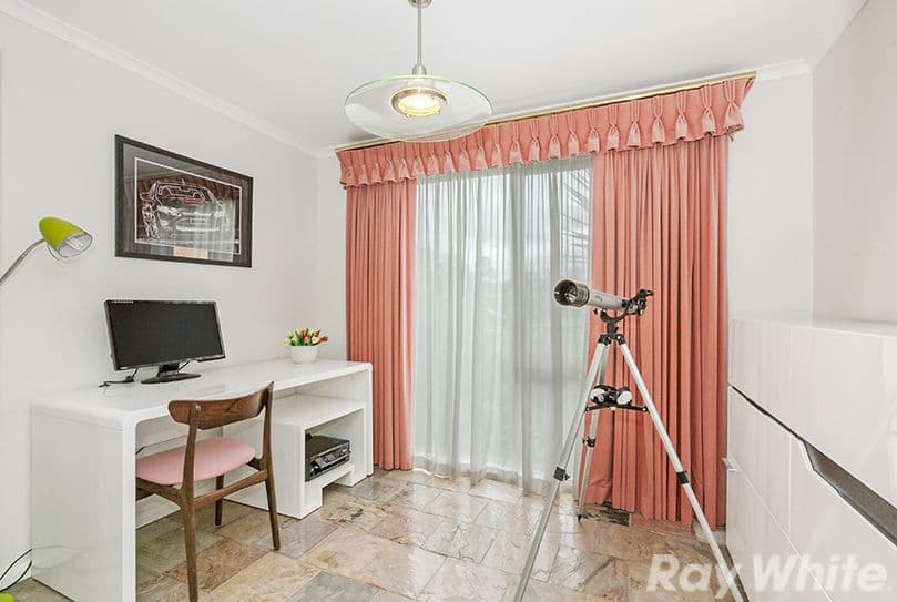 9 Eaglet Court, Mill Park VIC 3082, Mill Park - Thumbnail 8