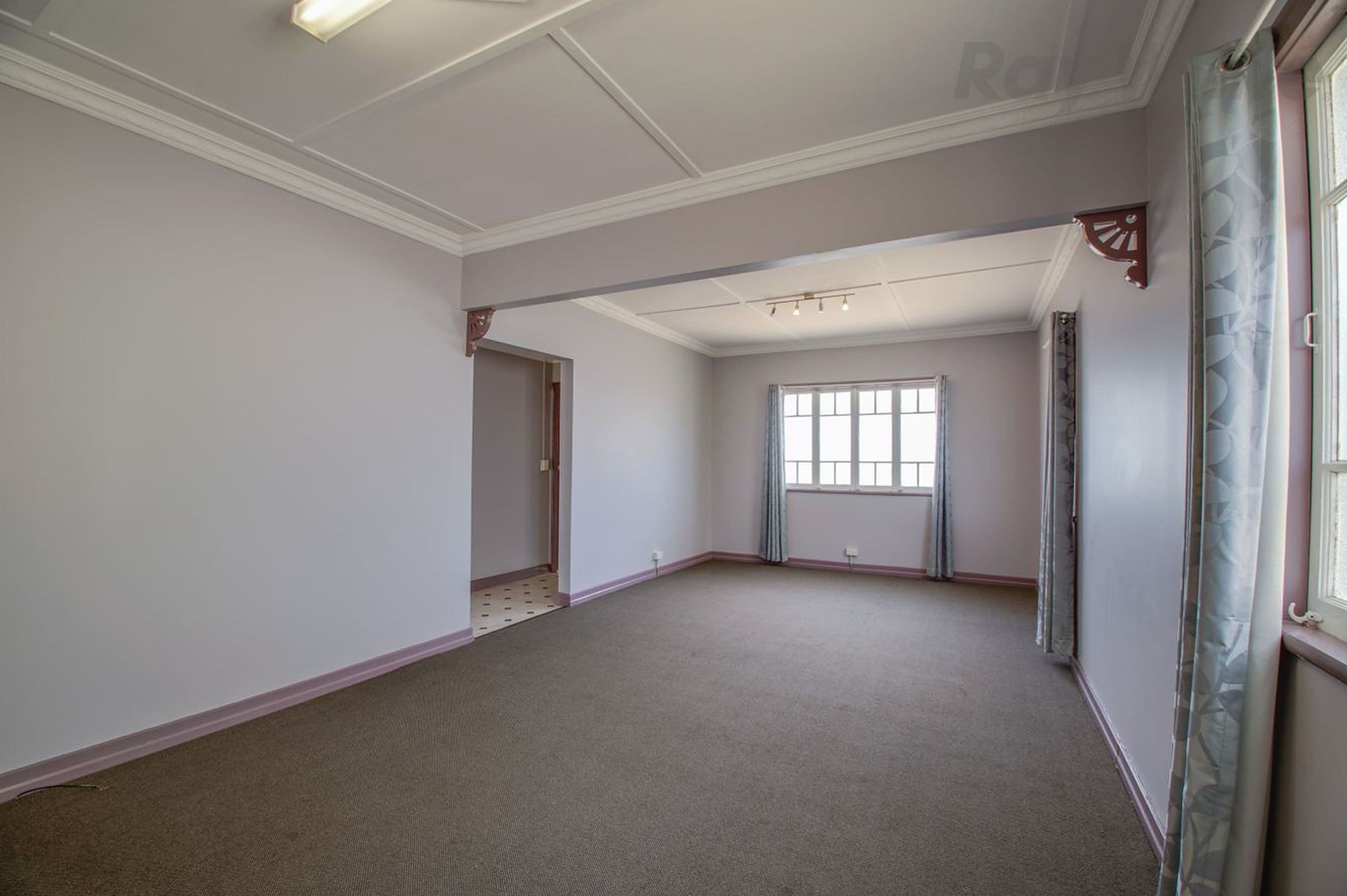68 Blackstone Road, Newtown QLD 4305, Newtown - Thumbnail 3