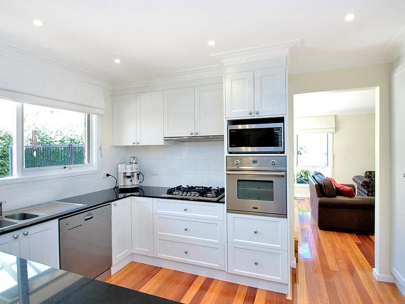 30 Freshfield Avenue, WANTIRNA VIC 3152, Wantirna - Thumbnail 3