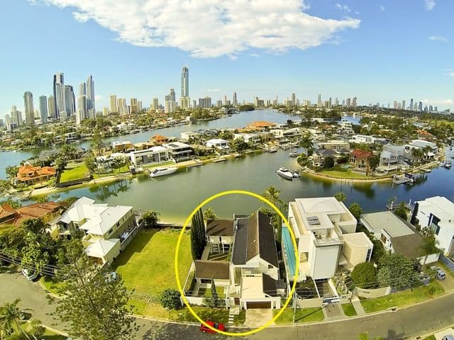 97 Gibraltar Drive, ISLE OF CAPRI QLD 4217, Isle Of Capri - Thumbnail 2