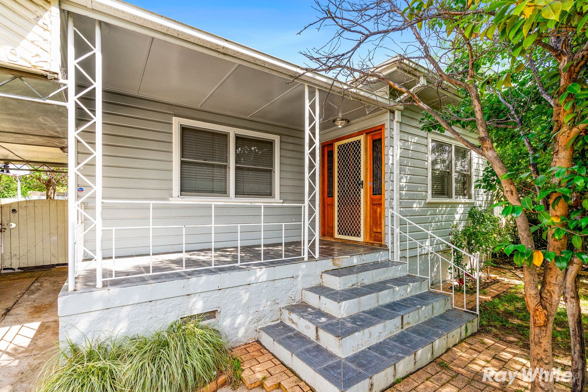 302 Lake Albert Road, Kooringal NSW 2650, Kooringal - Thumbnail 2