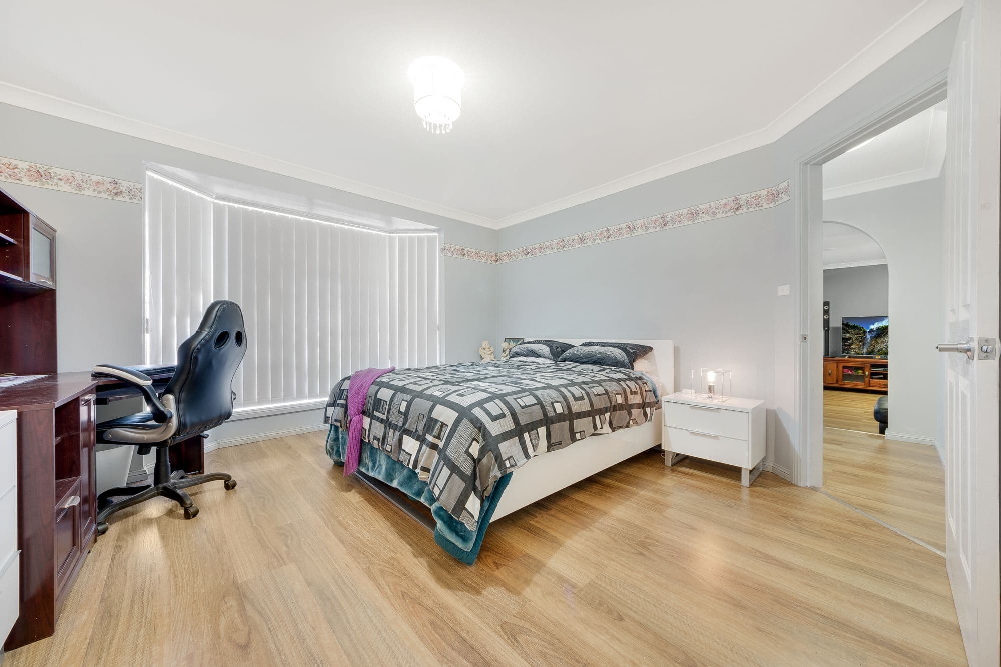 13 Sebastian Avenue, Rosemeadow - Thumbnail 6