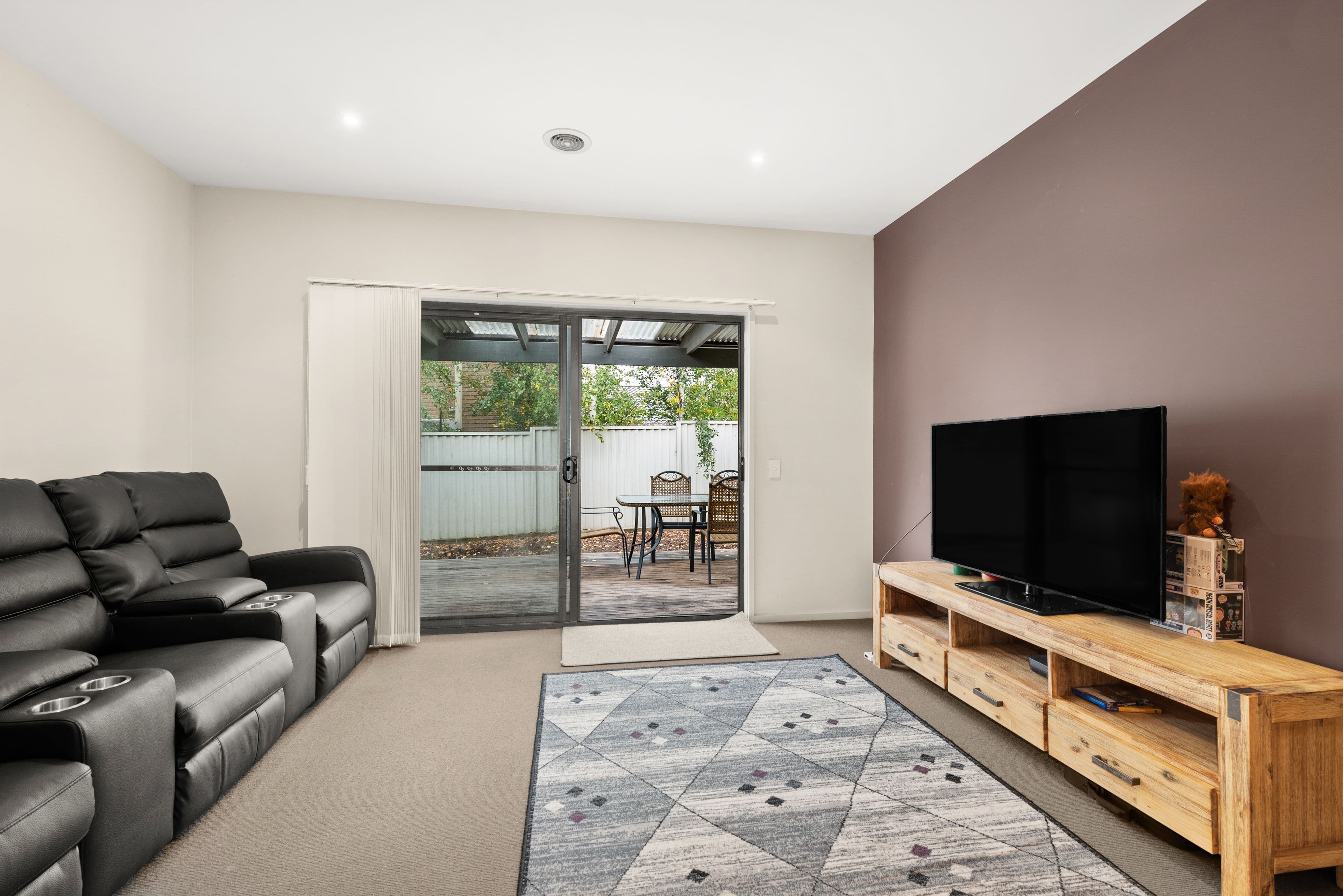 39 Botanic Drive, Pakenham VIC 3810, Pakenham - Thumbnail 2