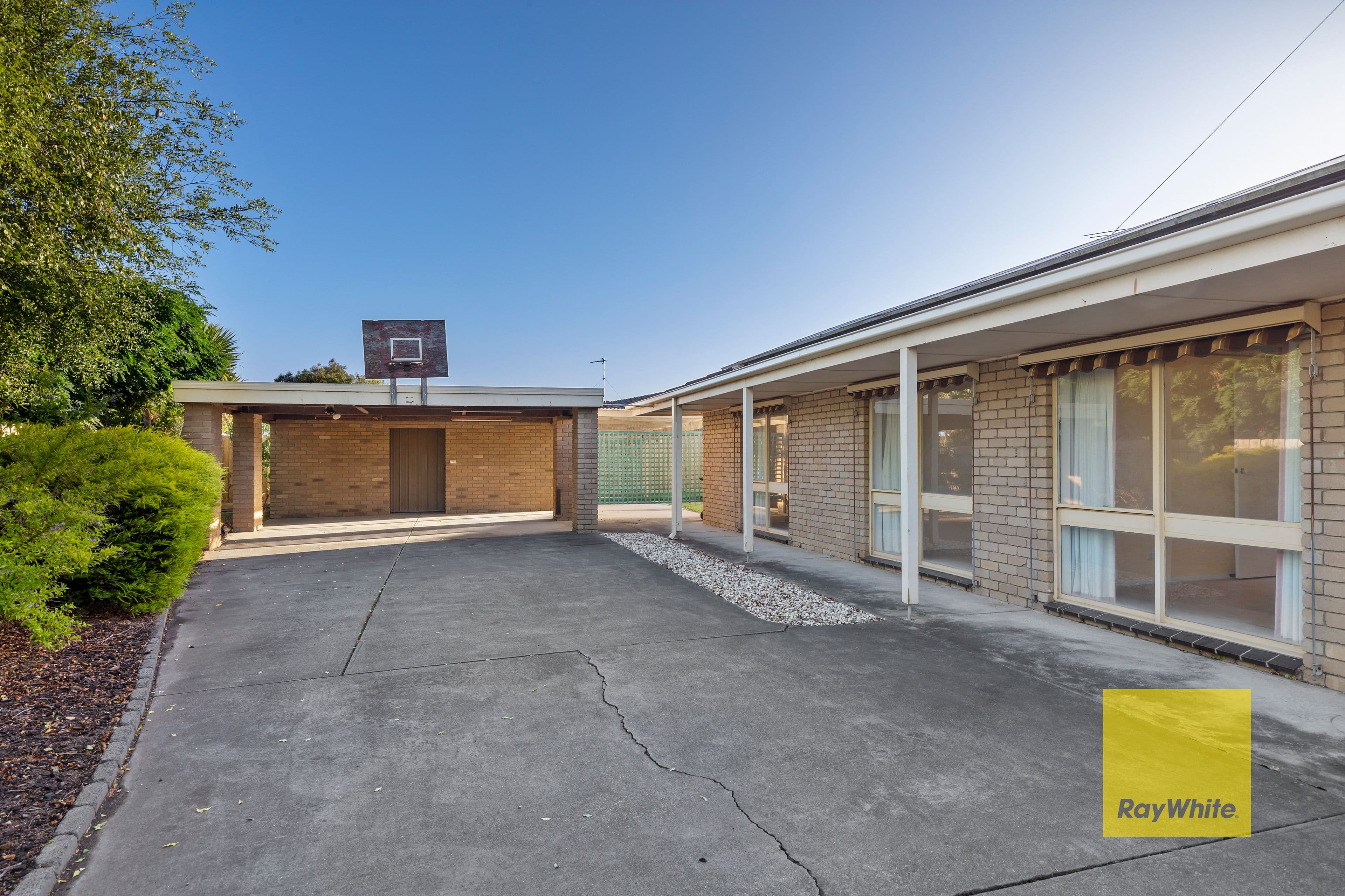 4 Burke Court, Grovedale VIC 3216, Grovedale - Thumbnail 2