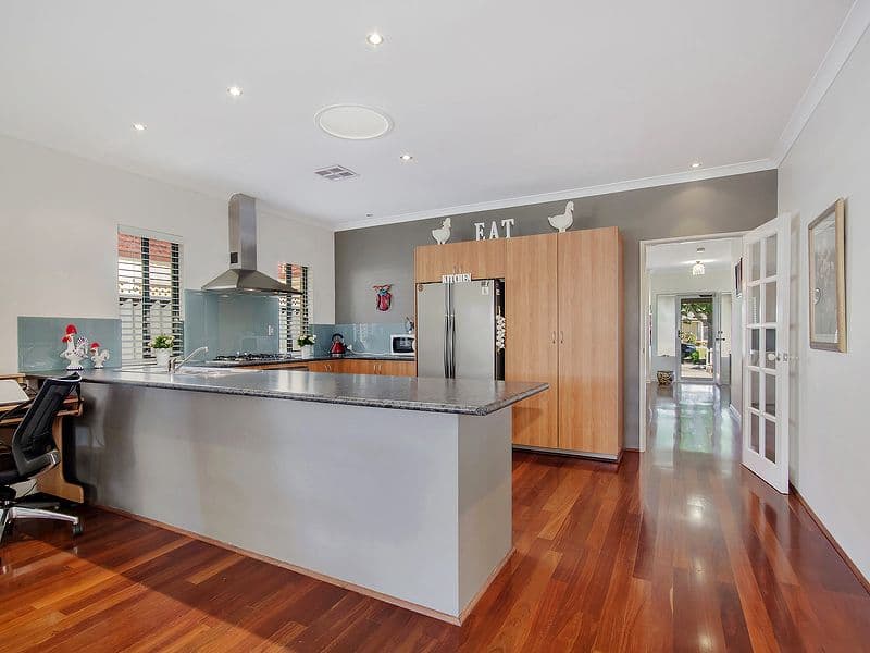 24 Spindrift Boulevard, ROCKINGHAM WA 6168, Rockingham - Thumbnail 8