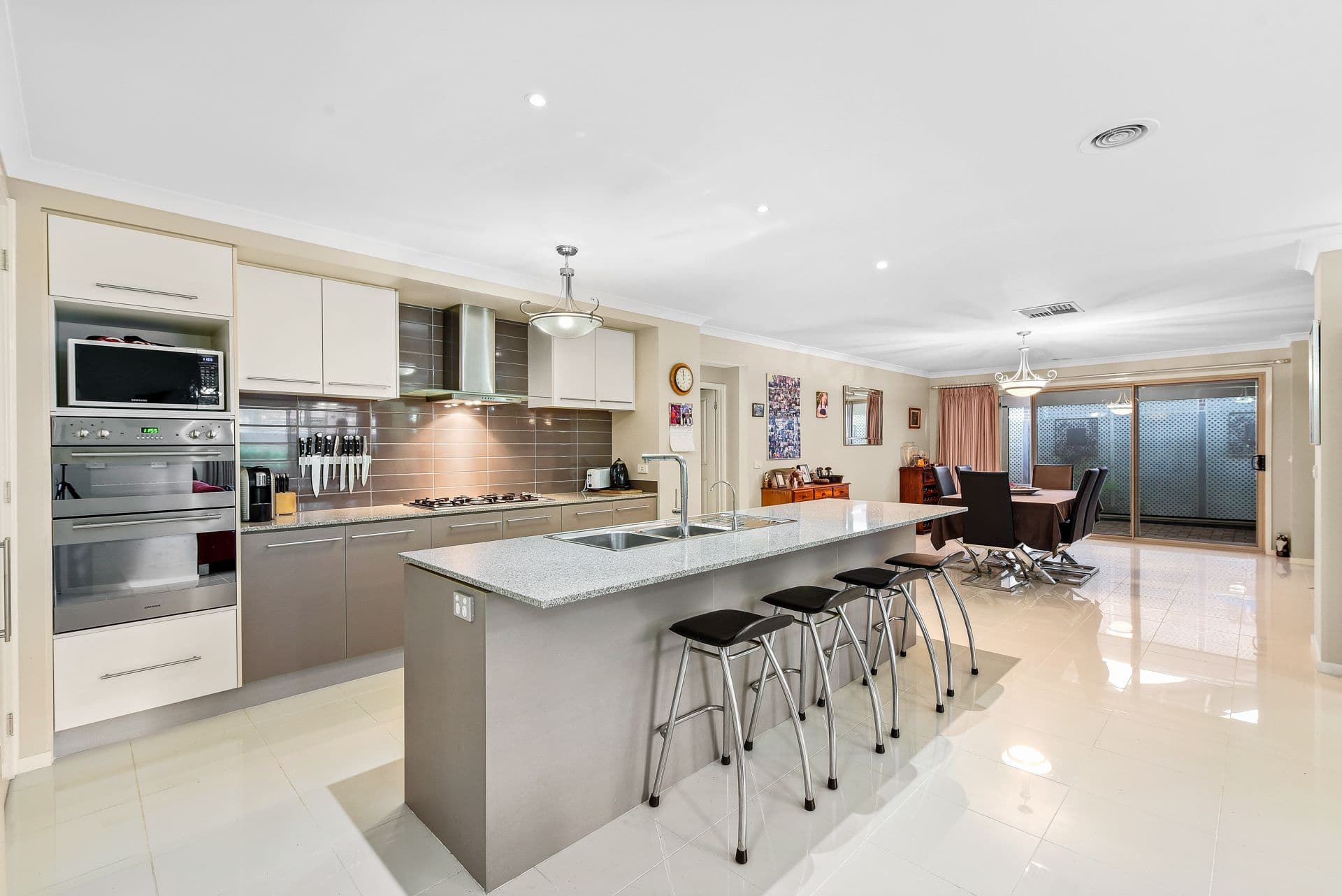 84 Whistler Drive, Berwick VIC 3806, Berwick - Thumbnail 4