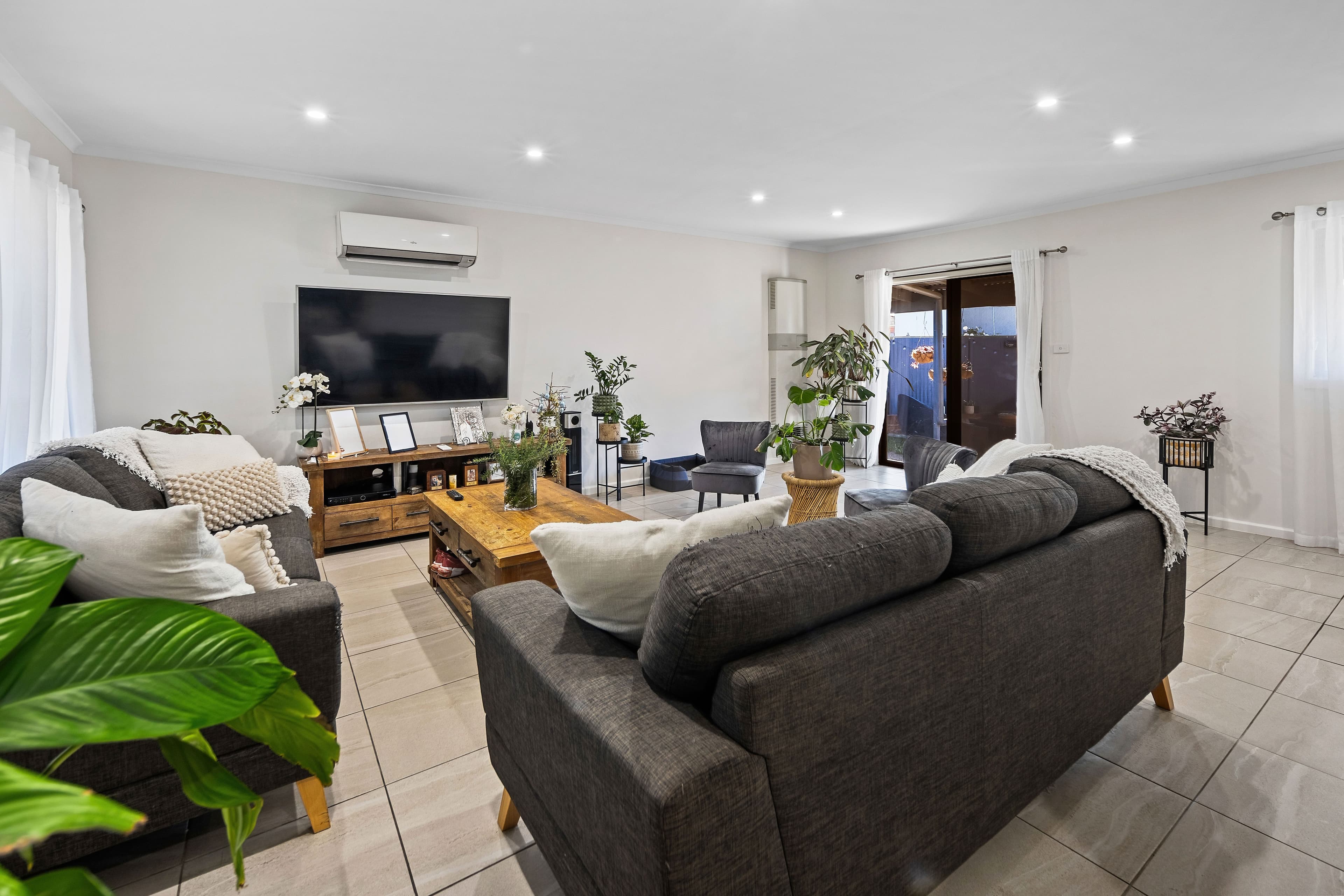 32 Ethel Avenue, Lalor VIC 3075, Lalor - Thumbnail 2