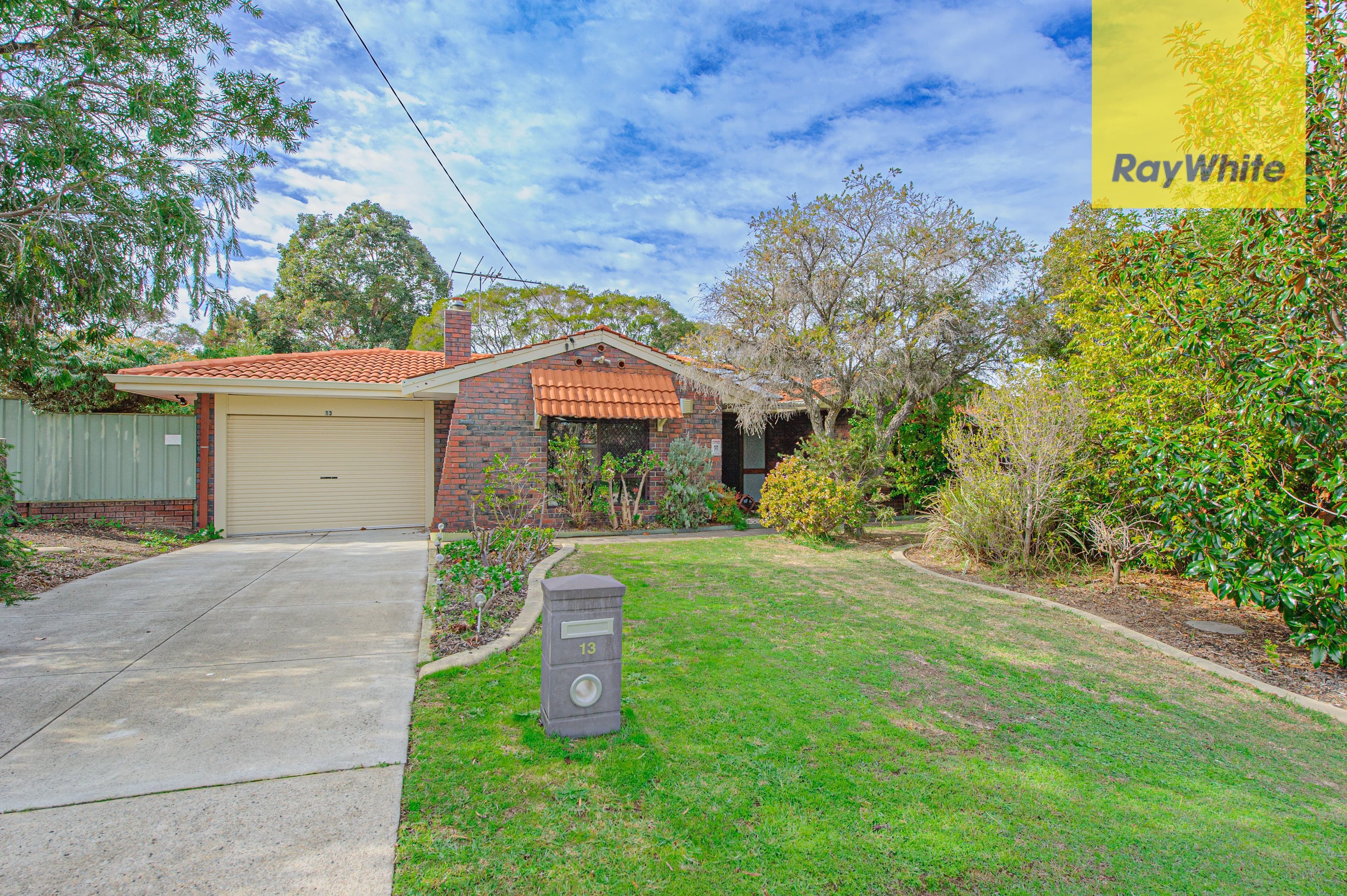 13 Natham Square, Swan View WA 6056, Swan View - Image 1
