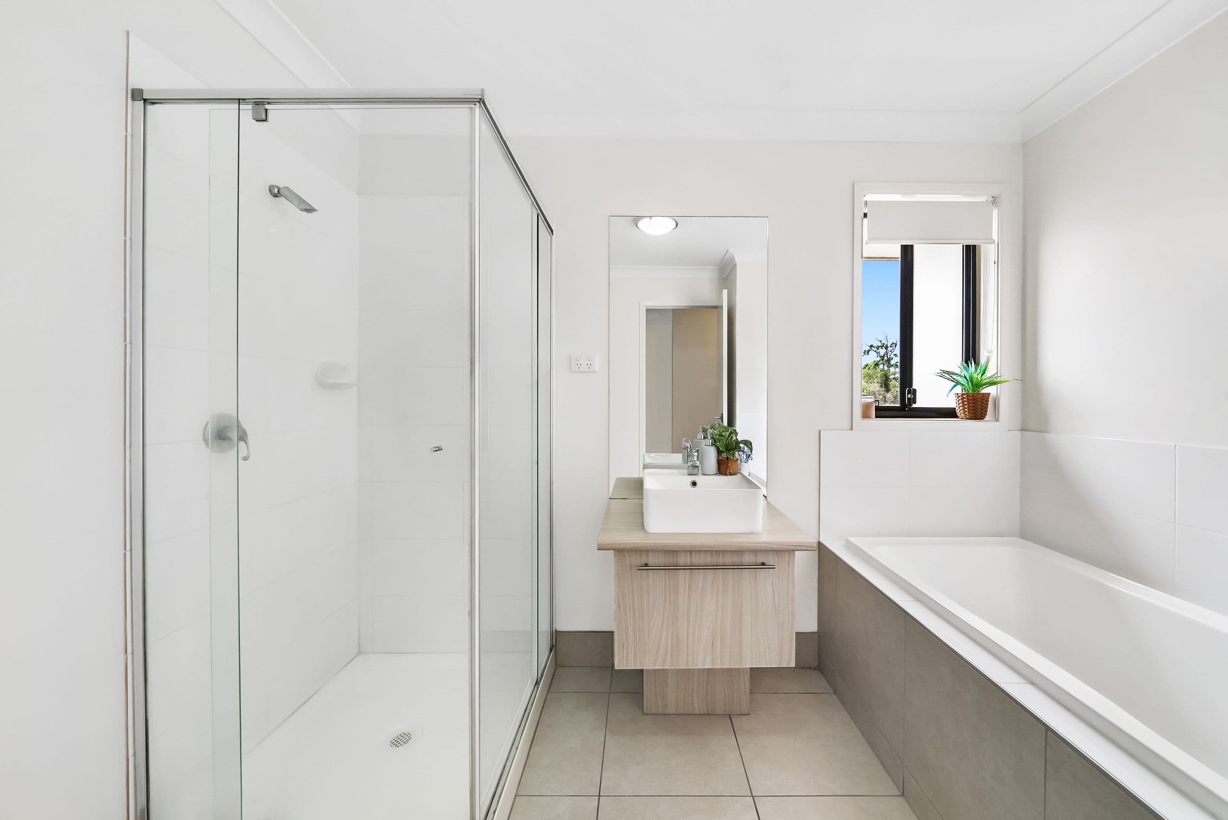 12 Christine Drive, Coomera QLD 4209, Coomera - Thumbnail 3