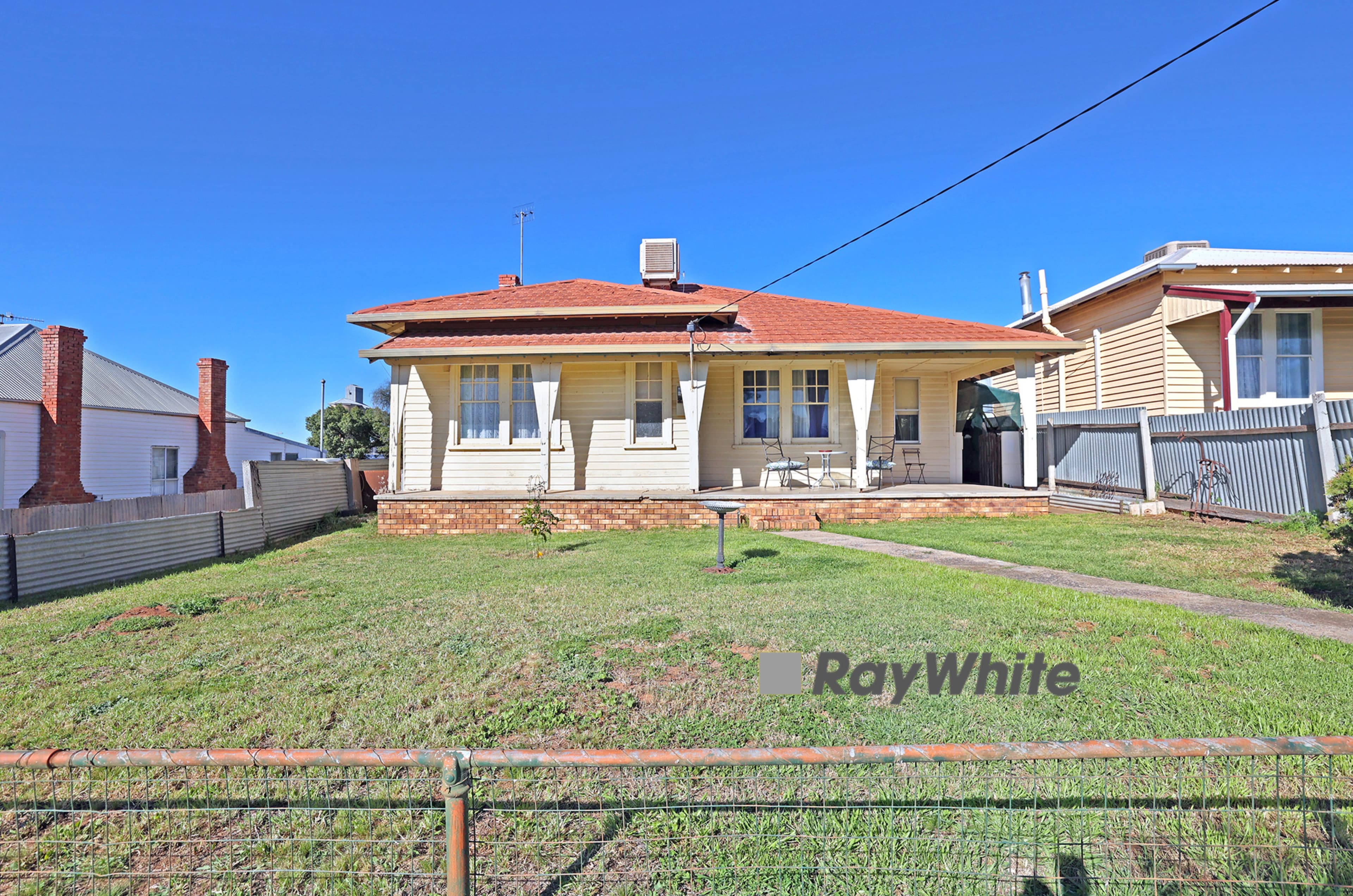 10 Williams Street, Ouyen VIC 3490, Ouyen - Image 1