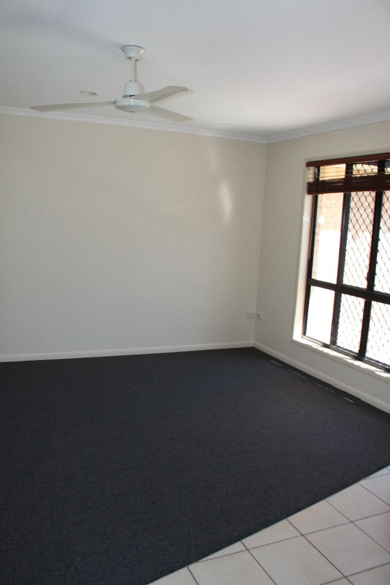 24 Douglas Street, Tannum Sands QLD 4680, Tannum Sands - Thumbnail 2