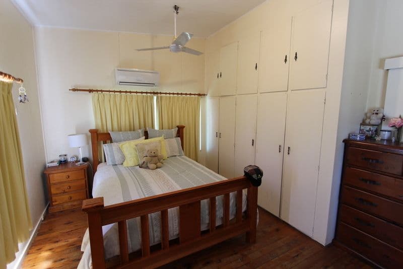 78 Page Street, Charleville QLD 4470, Charleville - Thumbnail 4