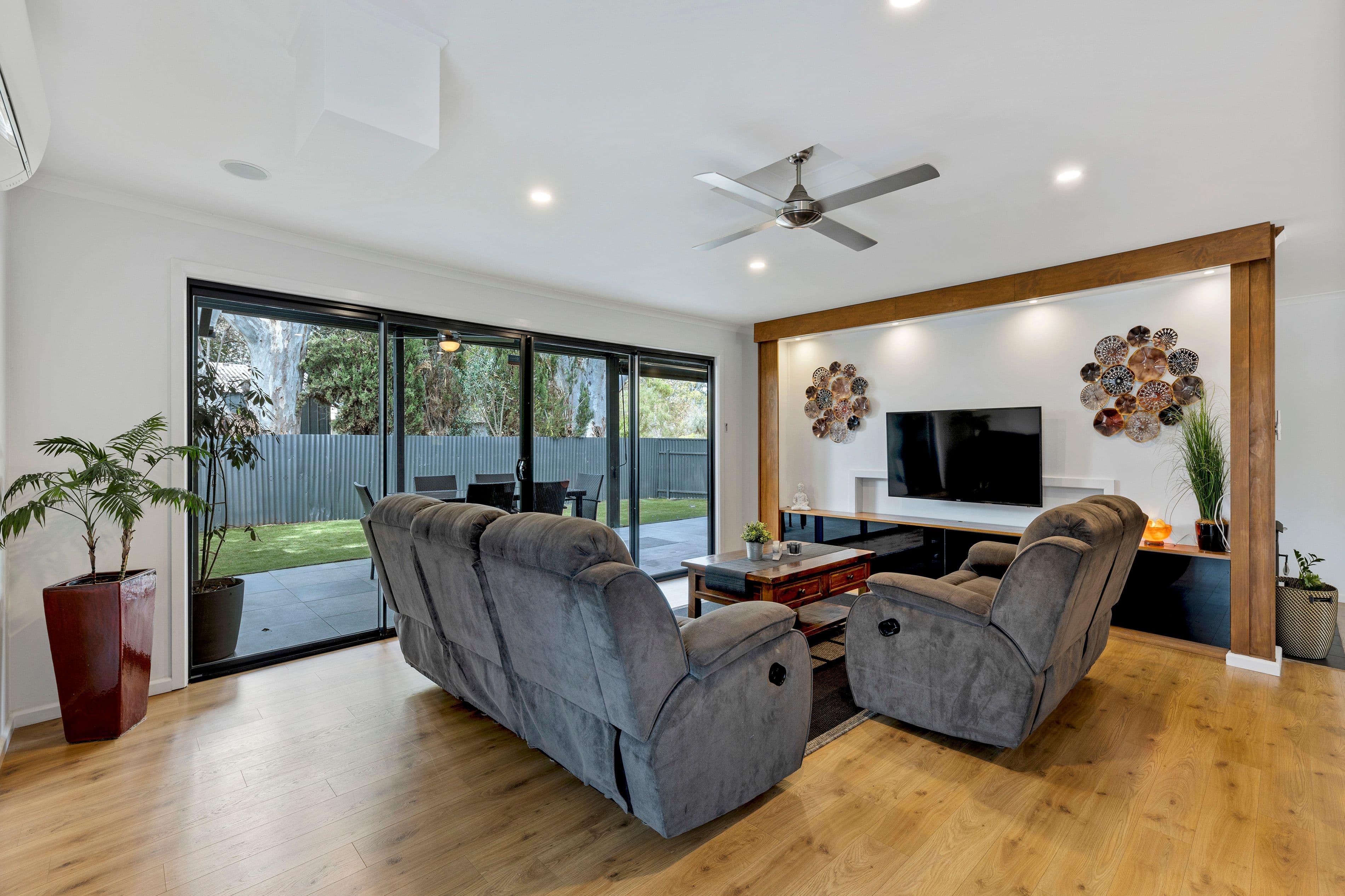 116A Wheatsheaf Road, Morphett Vale SA 5162, Morphett Vale - Thumbnail 2