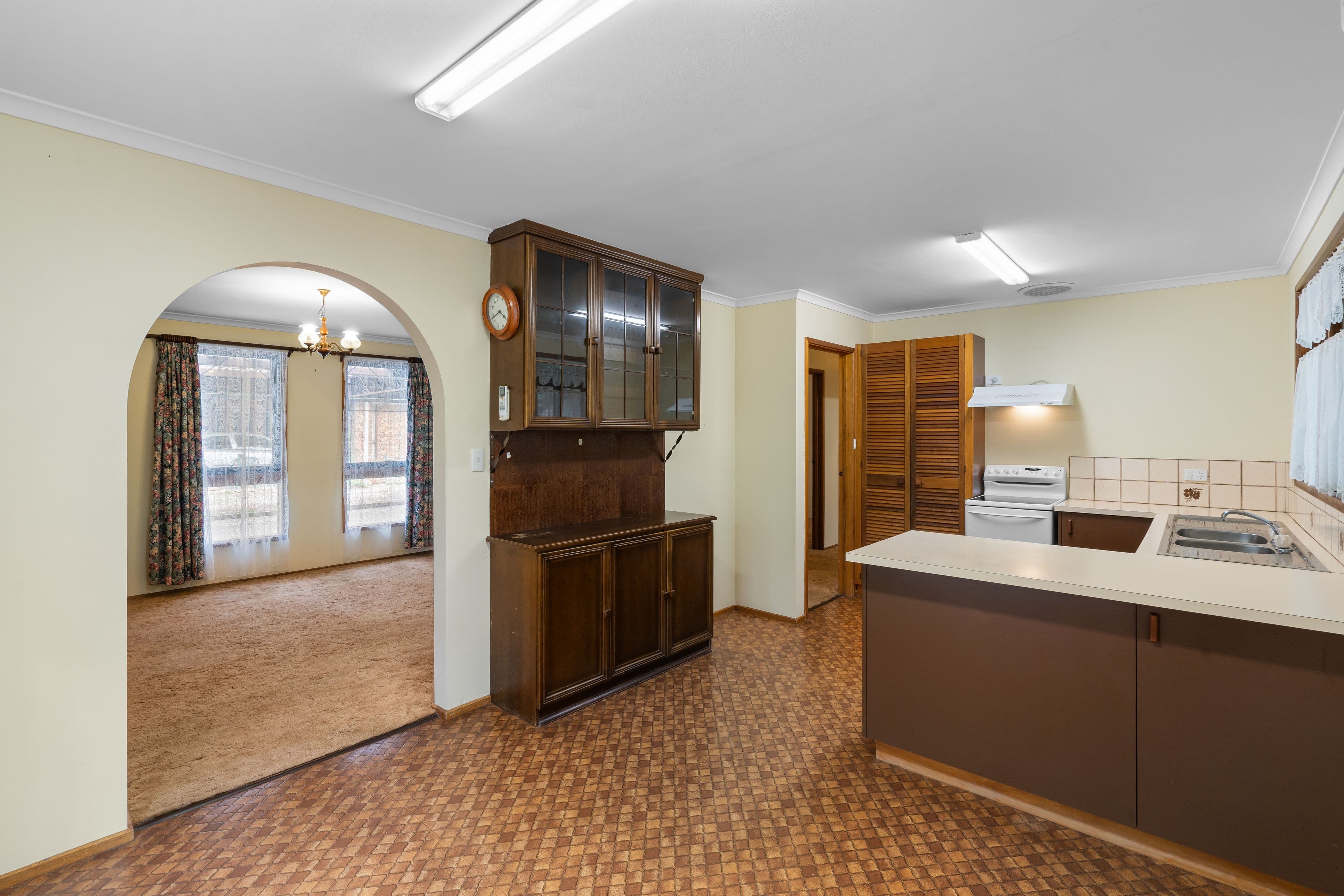 42 Livingstone Street, Avenel VIC 3664, Avenel - Thumbnail 4