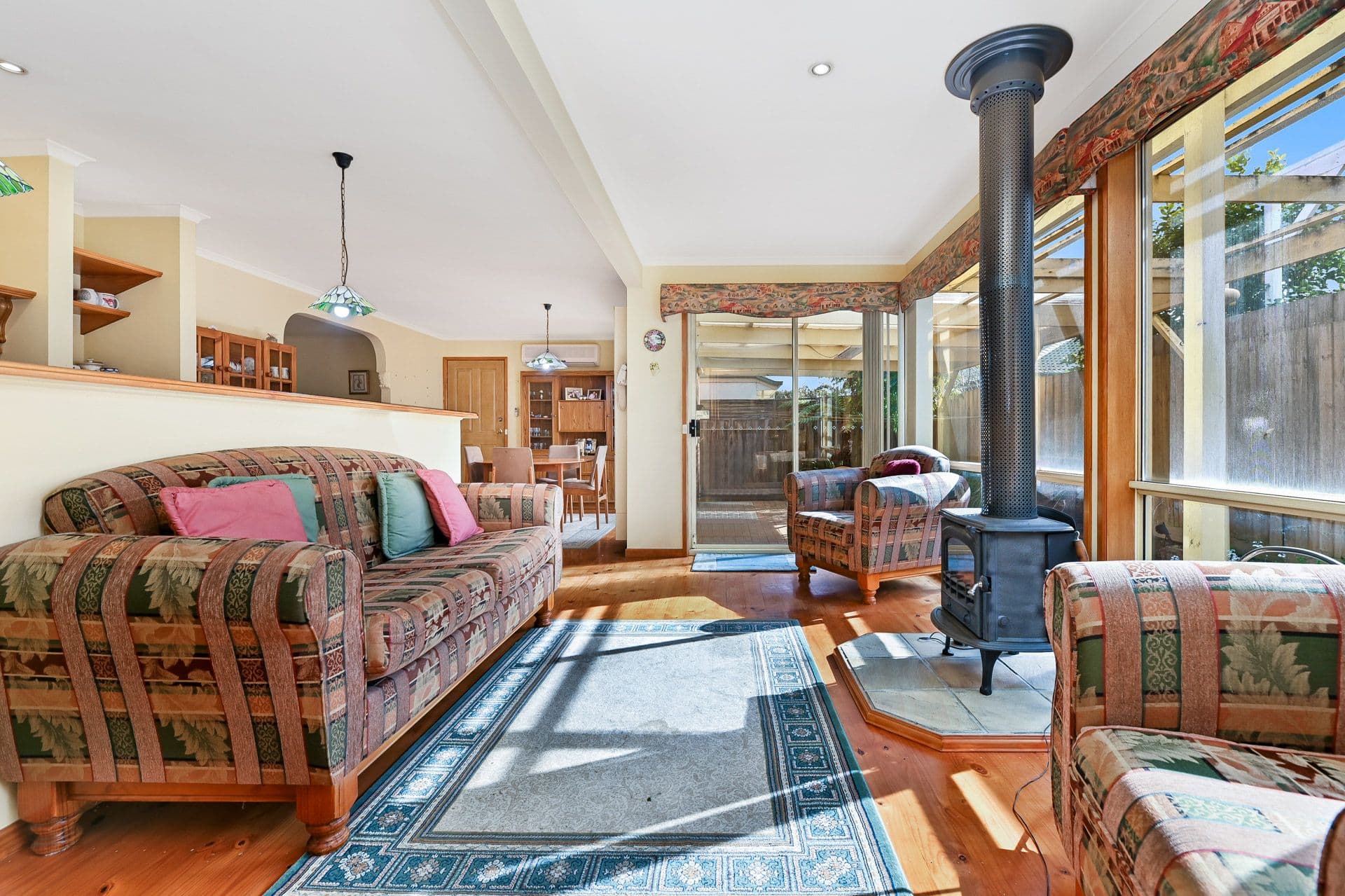 15 Magarra Crescent, Berwick VIC 3806, Berwick - Thumbnail 7