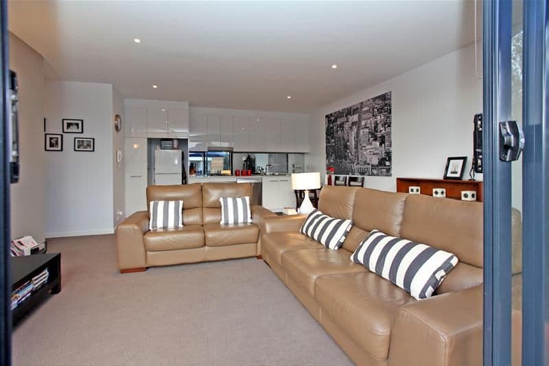 21 Princeton Terrace, BUNDOORA VIC 3083, Bundoora - Thumbnail 4