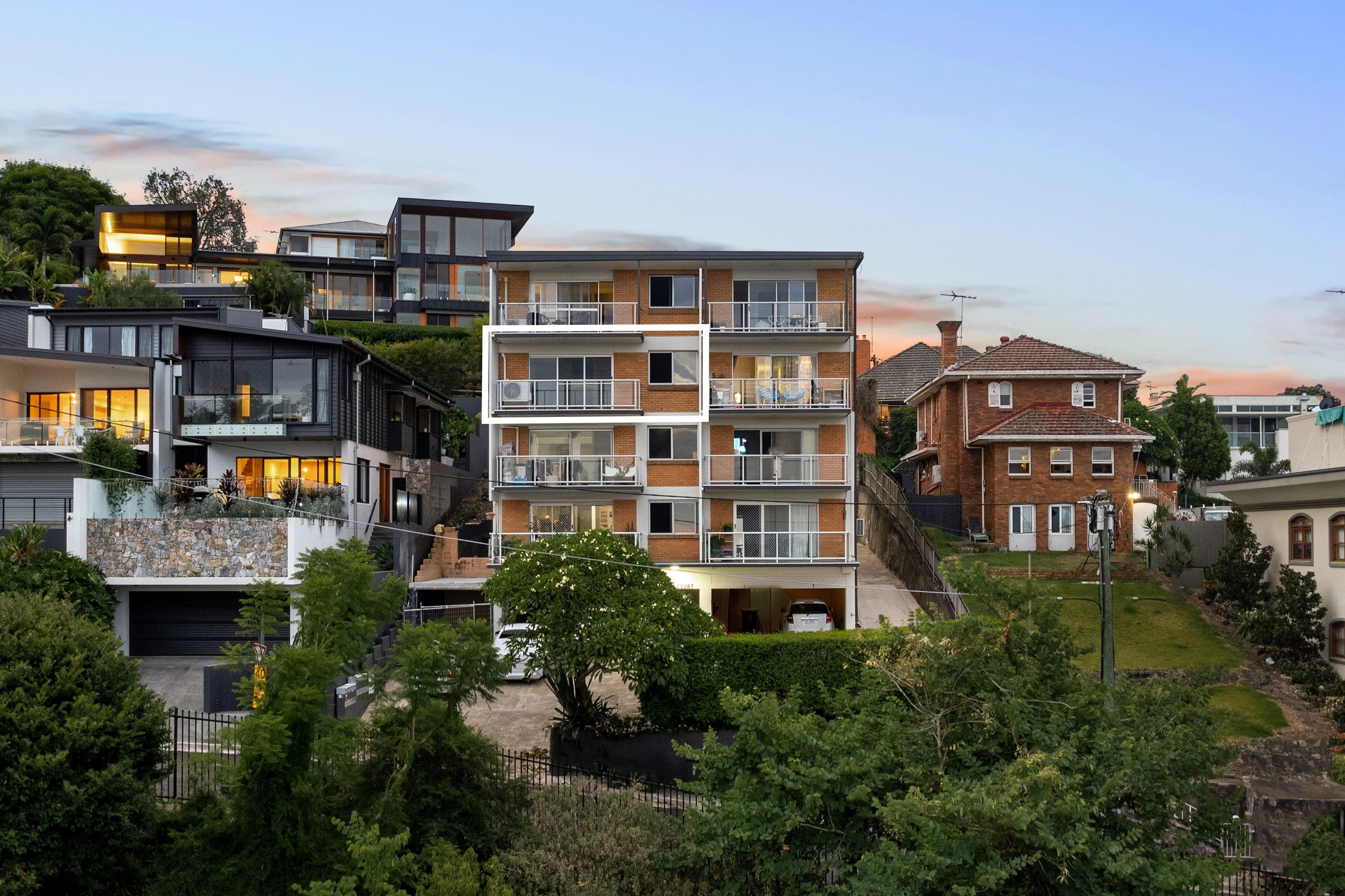 17 Quarry Street, Hamilton QLD 4007, Hamilton - Thumbnail 2