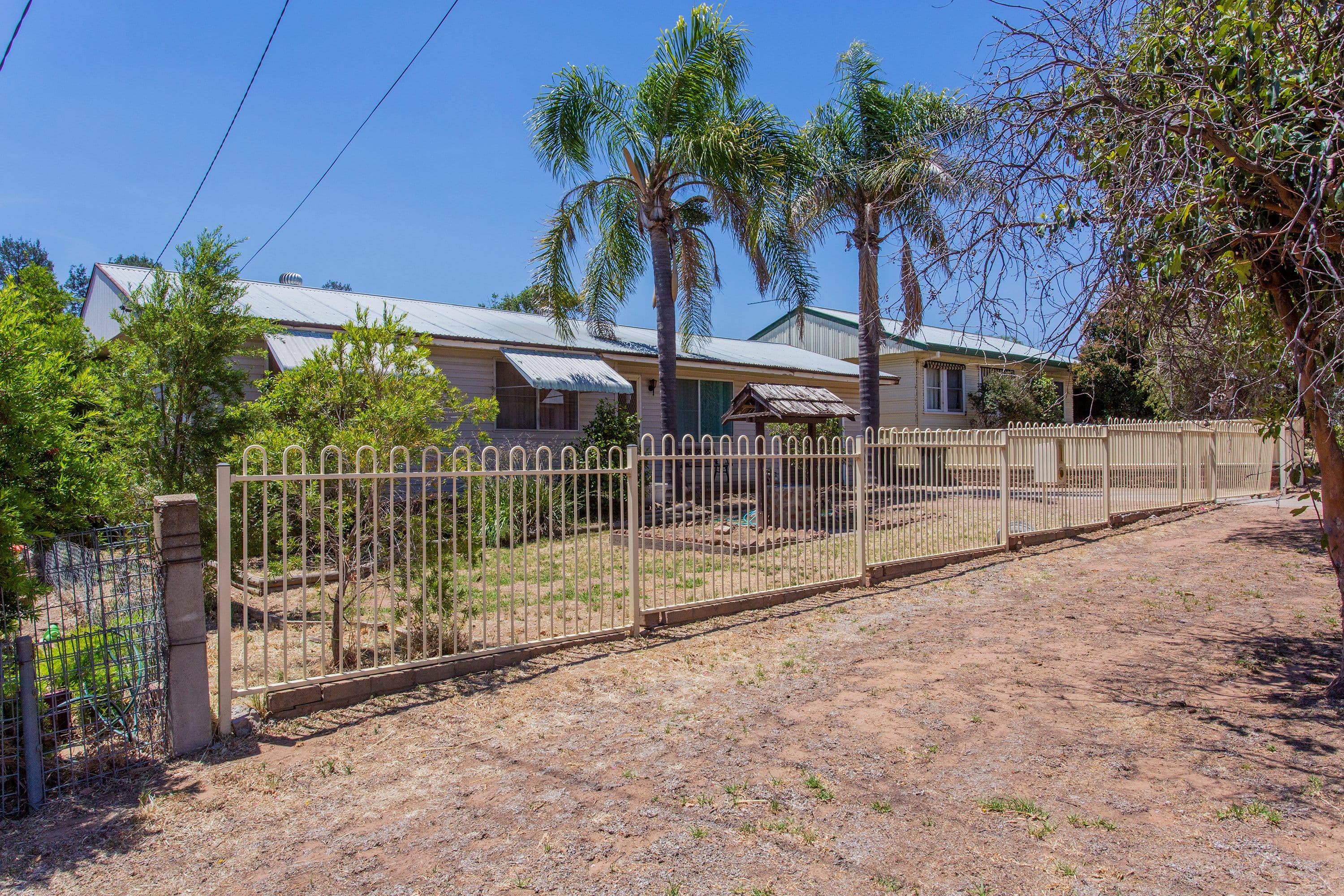 22 Eulo Street, Cowra NSW 2794, Cowra - Image 1