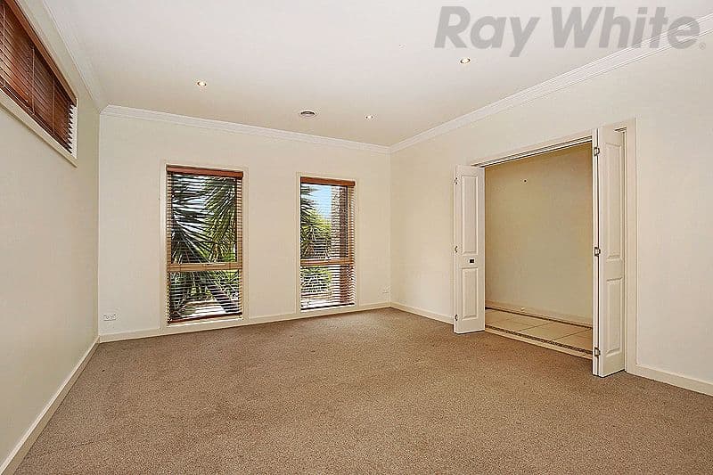 149 The Lakes Boulevard, South Morang VIC 3752, South Morang - Thumbnail 5