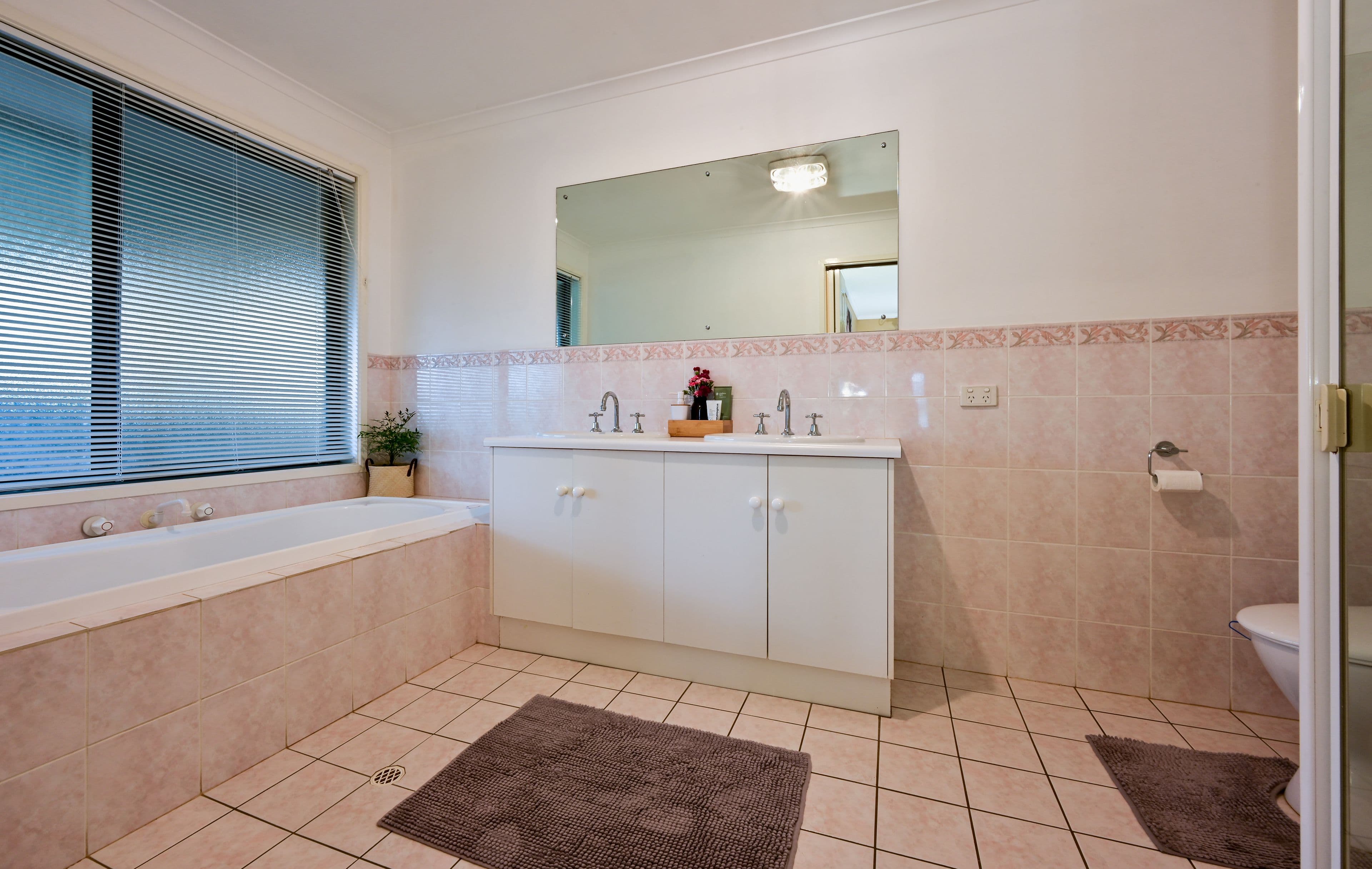 12 North Terrace, Stirling North SA 5710, Stirling North - Thumbnail 3